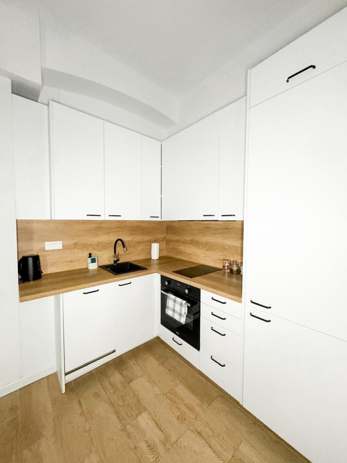 Luxury Design Apartments - Poznanska Warsaw City Center エクステリア 写真